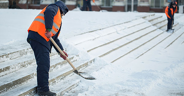 Winterdienst, Schneeräumung; Bild: fotolia.de